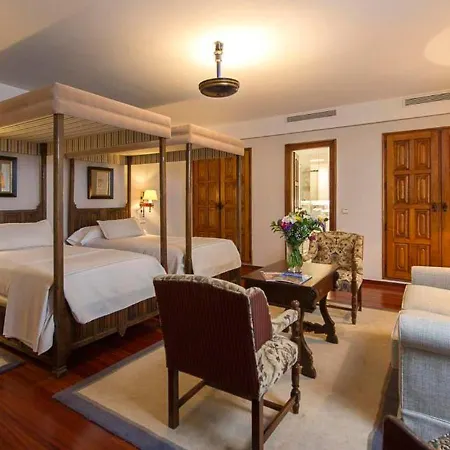 De Santiago - Reis Catolicos Отель