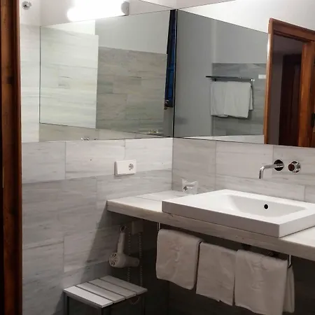 Hotel De Santiago - Reis Catolicos 5*