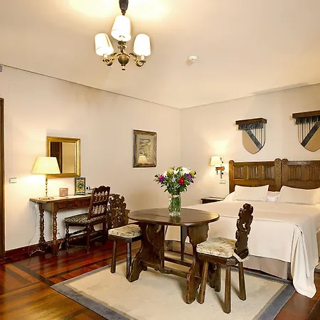 Hotel De Santiago - Reis Catolicos 5*