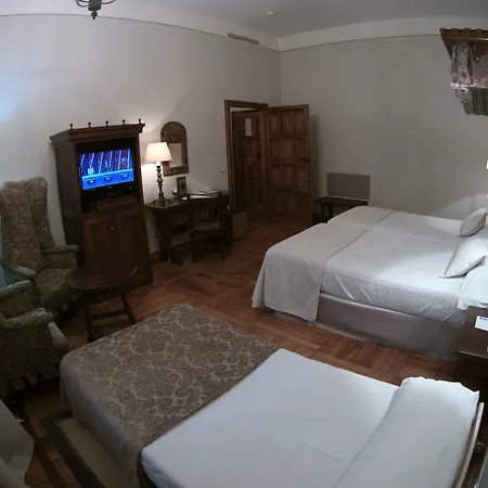 De Santiago - Reis Catolicos Отель 5*