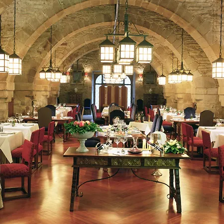 Hotel Parador De Santiago - Hostal Reis Catolicos