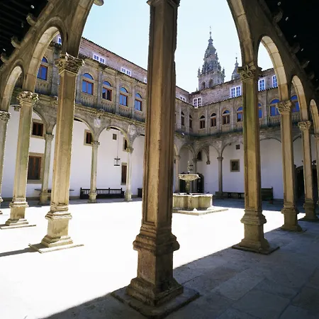 Parador De Santiago - Hostal Reis Catolicos 5* Santiago de Compostela