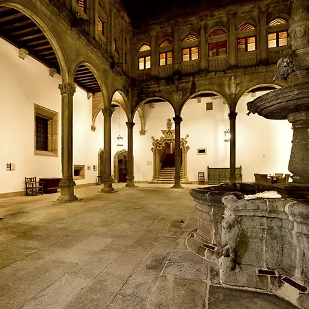 De Santiago - Reis Catolicos Отель 5*