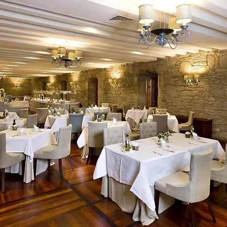 De Santiago - Reis Catolicos Hotel 5*