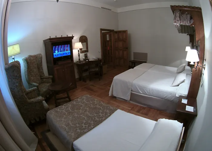 Parador De Santiago - Hostal Reis Catolicos Hotel 5*