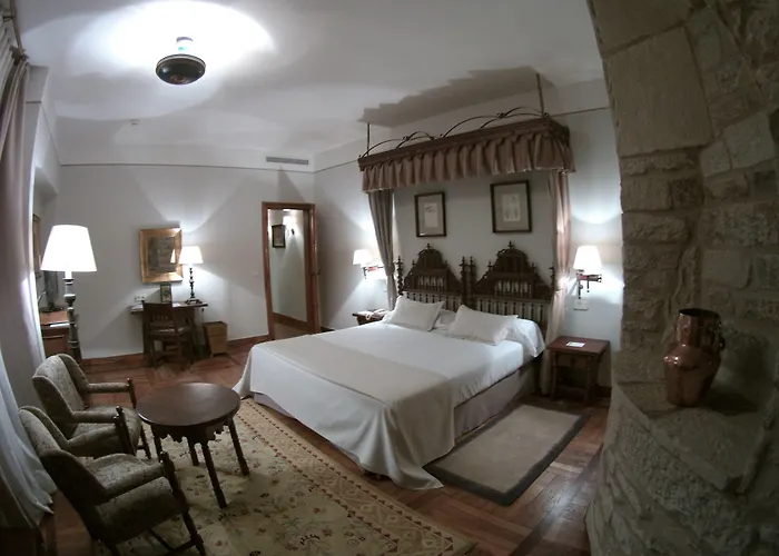 Parador De Santiago - Hostal Reis Catolicos Santiago de Compostela