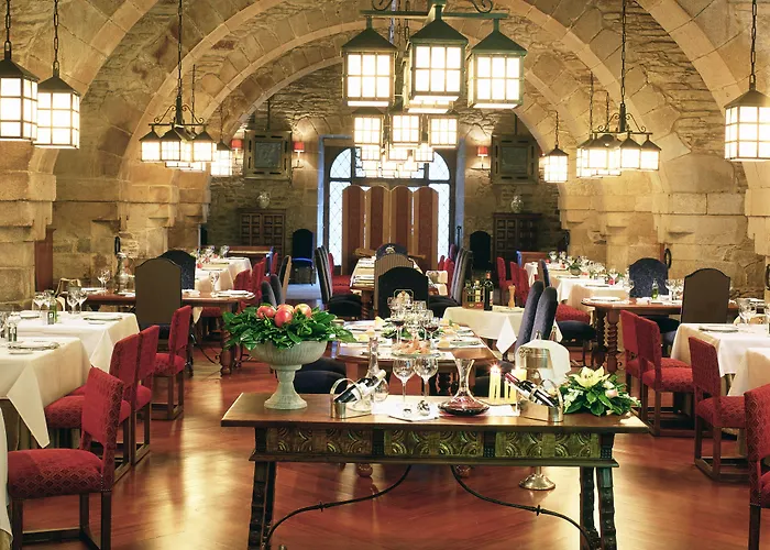 Hotel Parador De Santiago - Hostal Reis Catolicos