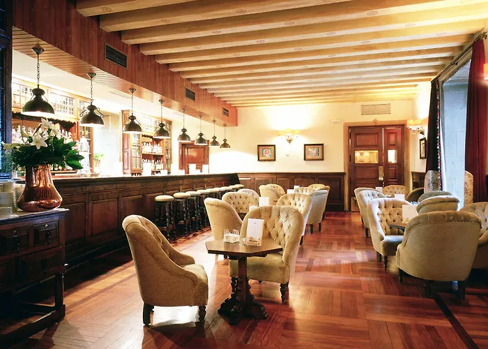 Parador De Santiago - Hostal Reis Catolicos Hotel 5*