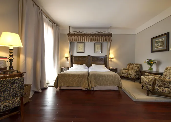 Parador De Santiago - Hostal Reis Catolicos Hotel