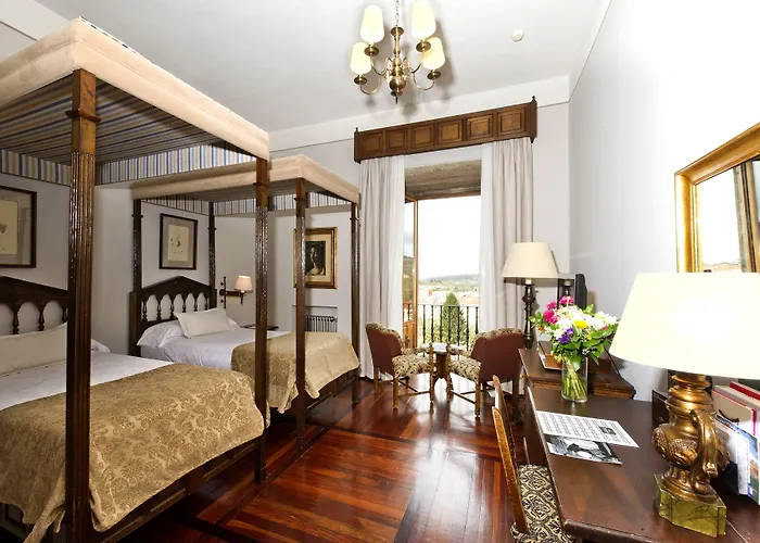 Hotel Parador De Santiago - Hostal Reis Catolicos