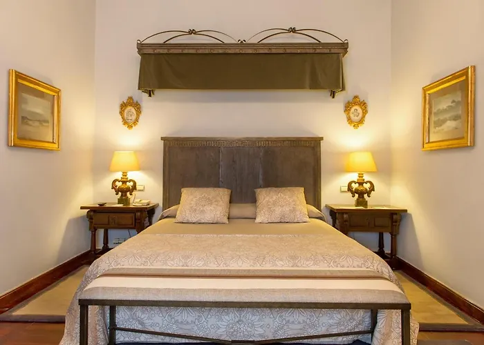 Hotel De Santiago - Reis Catolicos